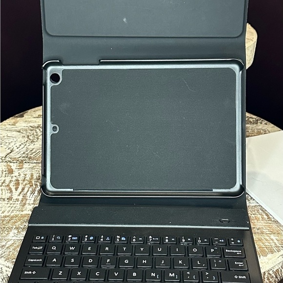 ♠️kate Spade♠️ Keyboard Folio for Ipad Mini. Bluetooth & Tested. New in Box - Picture 5 of 7